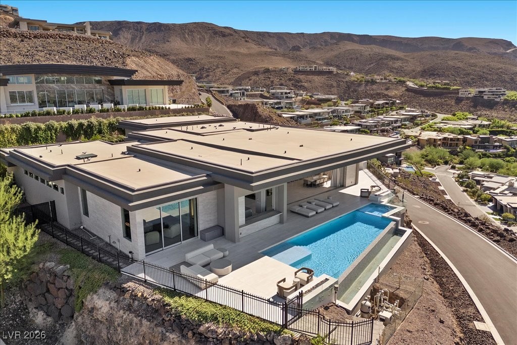 615 Scenic Rim Drive