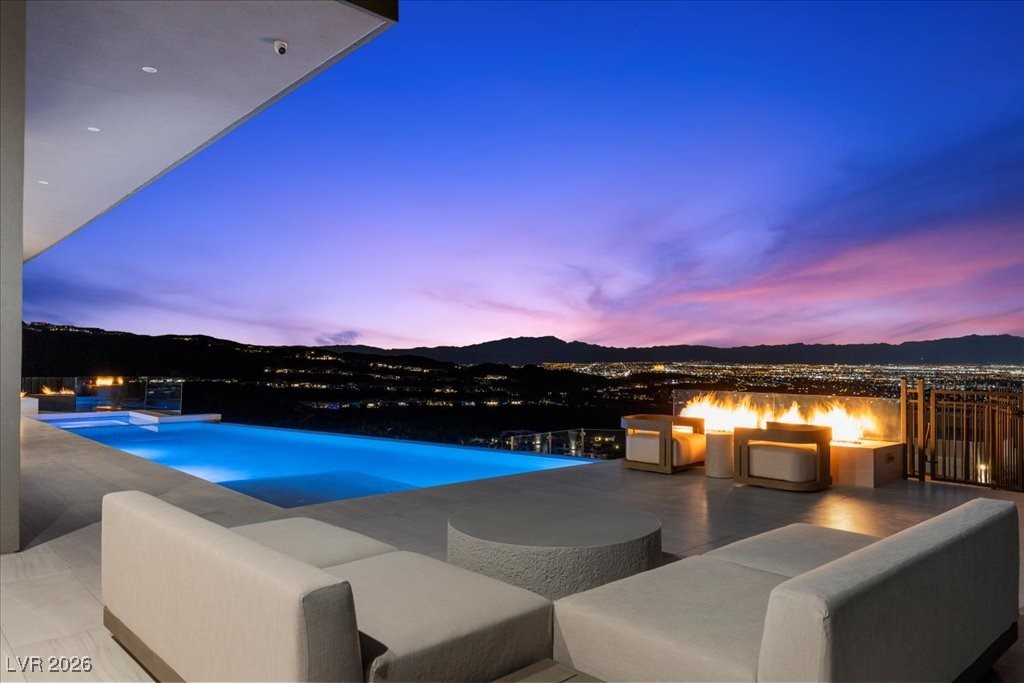 615 Scenic Rim Drive