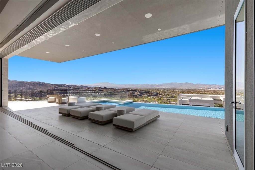 615 Scenic Rim Drive
