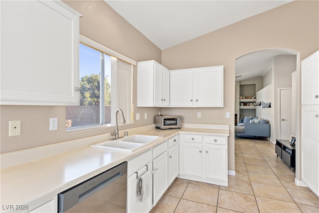 8366 Green Cedar Drive