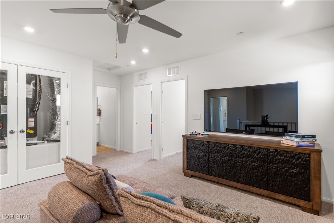 1964 Hydrangea Place