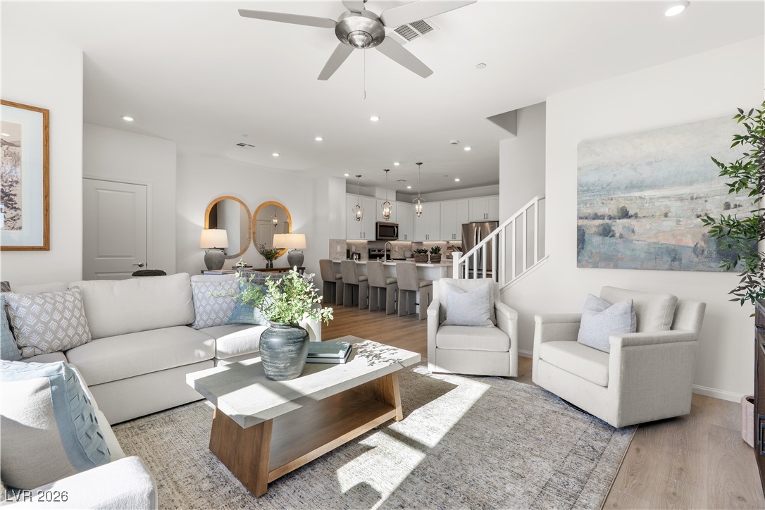 1964 Hydrangea Place