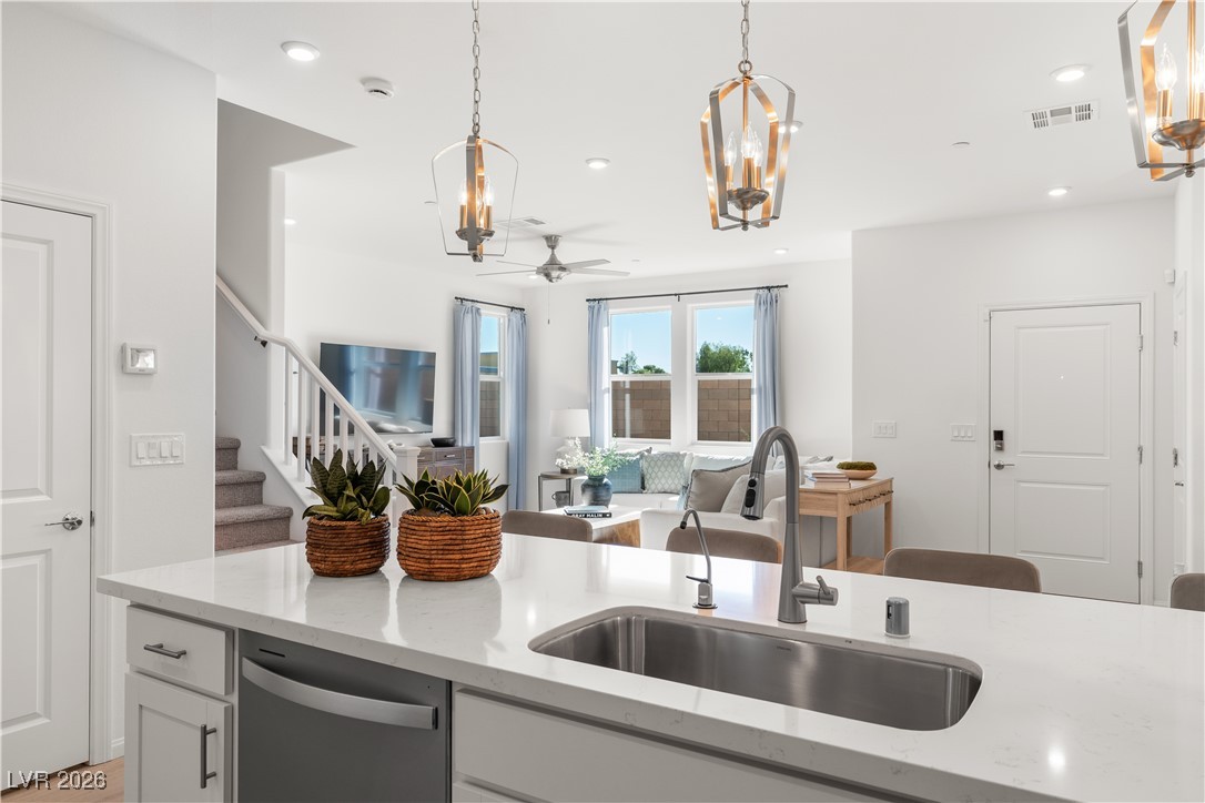 1964 Hydrangea Place