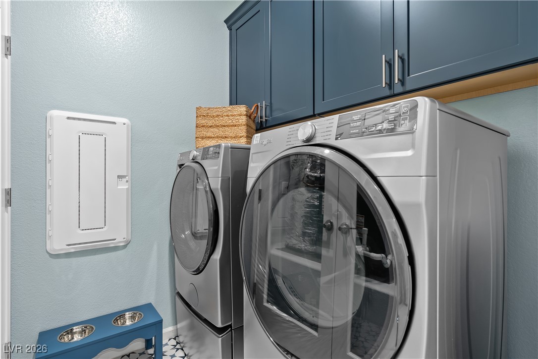 4007 Blooming Orange Avenue