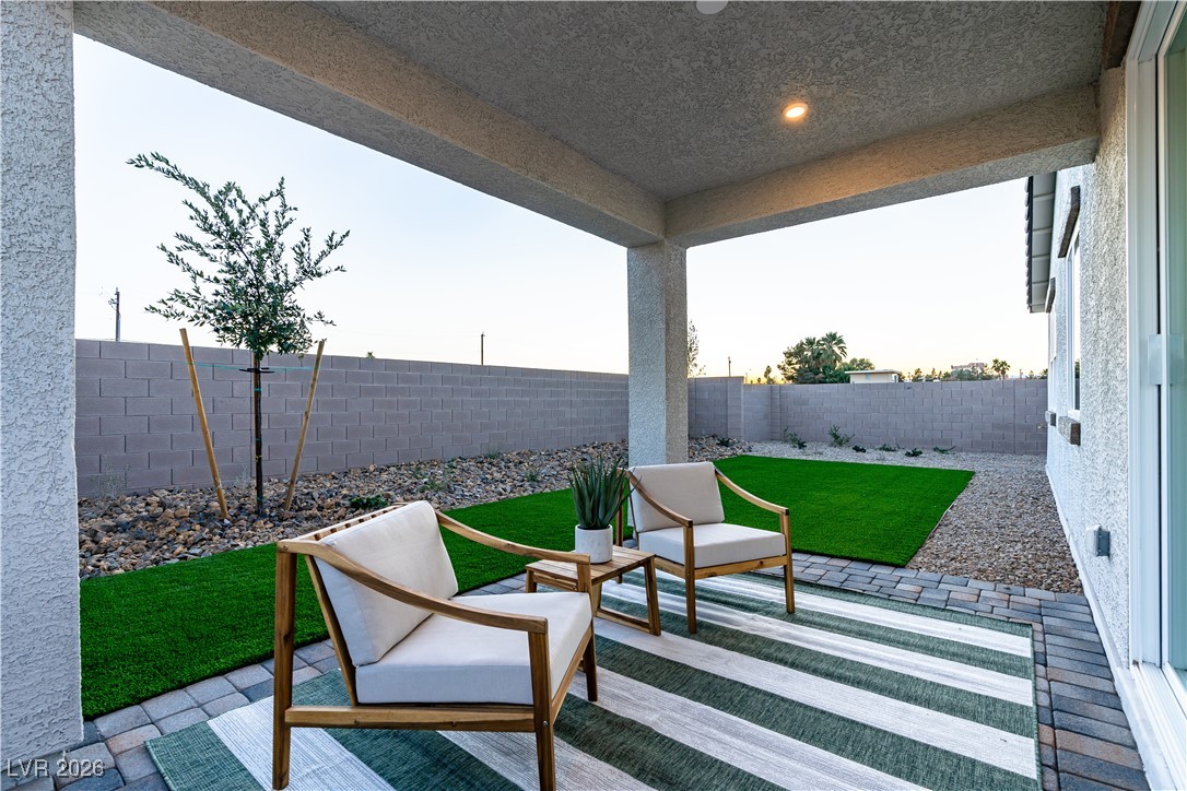 4027 Blooming Orange Avenue