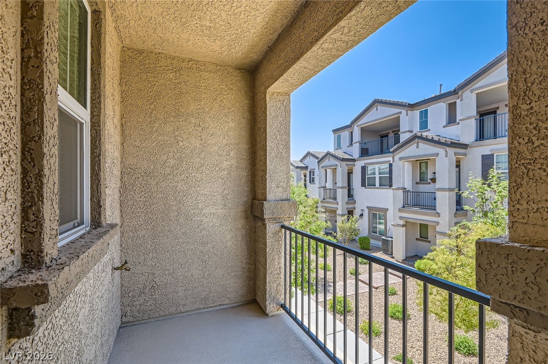 489 Filaree Place