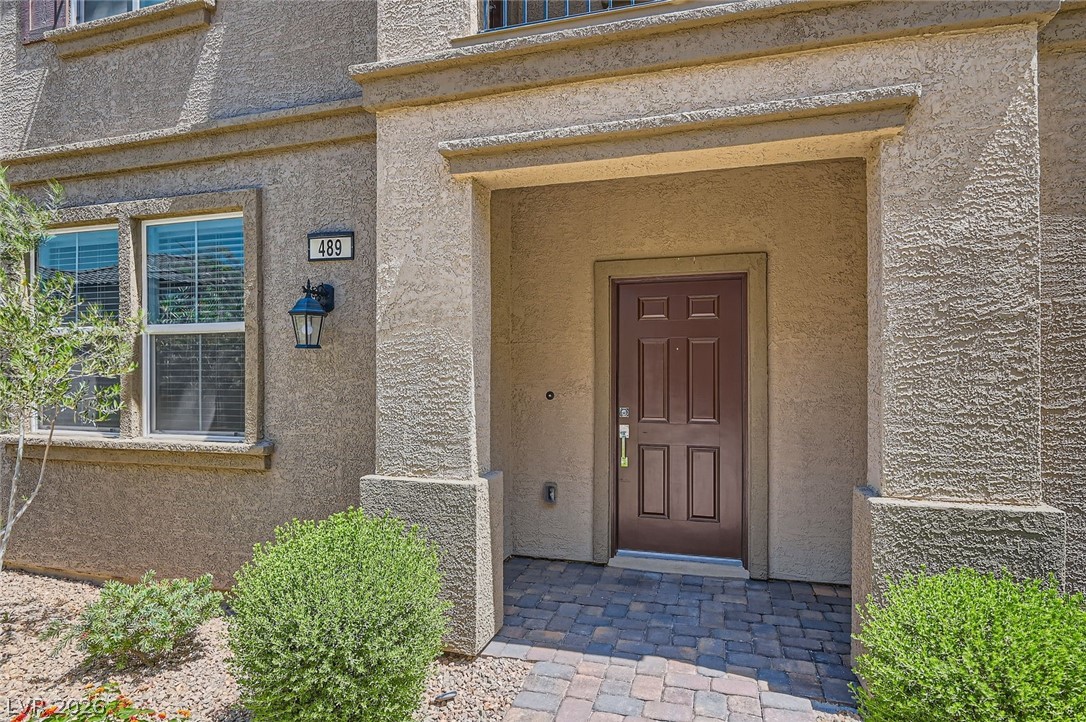 489 Filaree Place