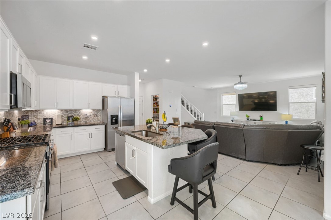6178 Yuzu Place