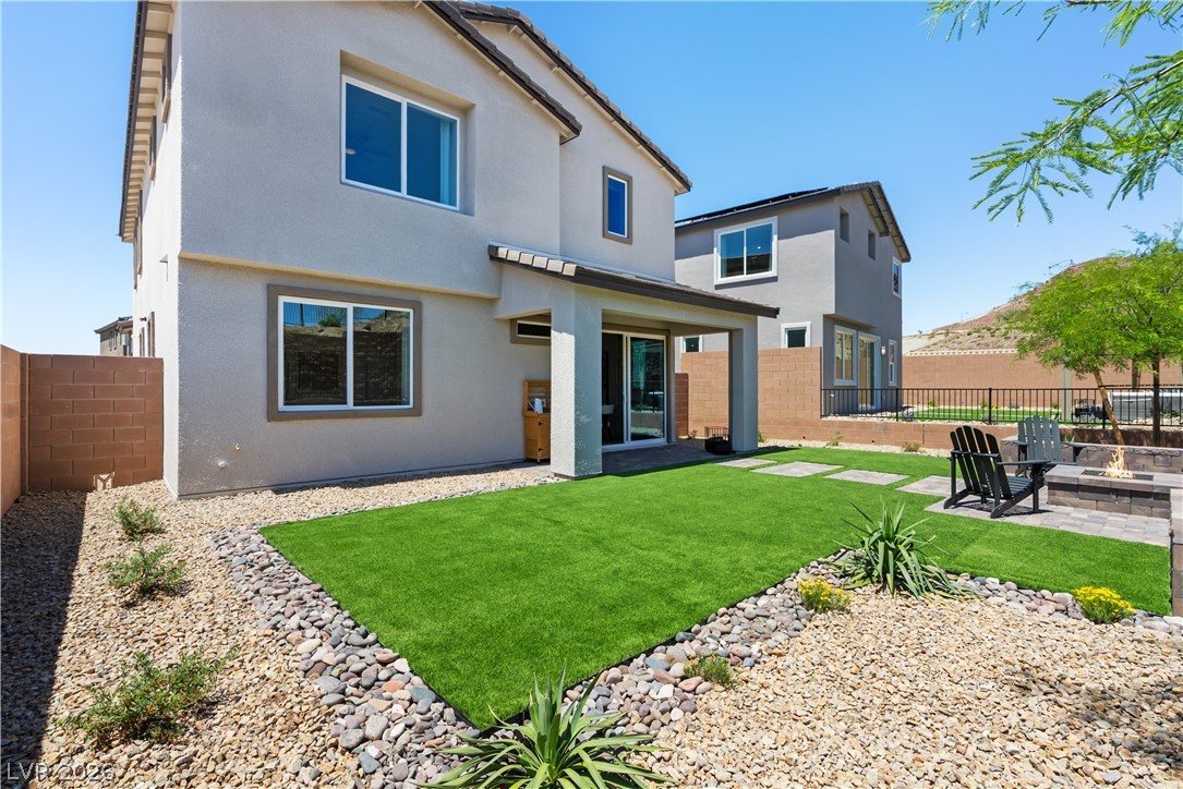 2579 Regency Cove Court