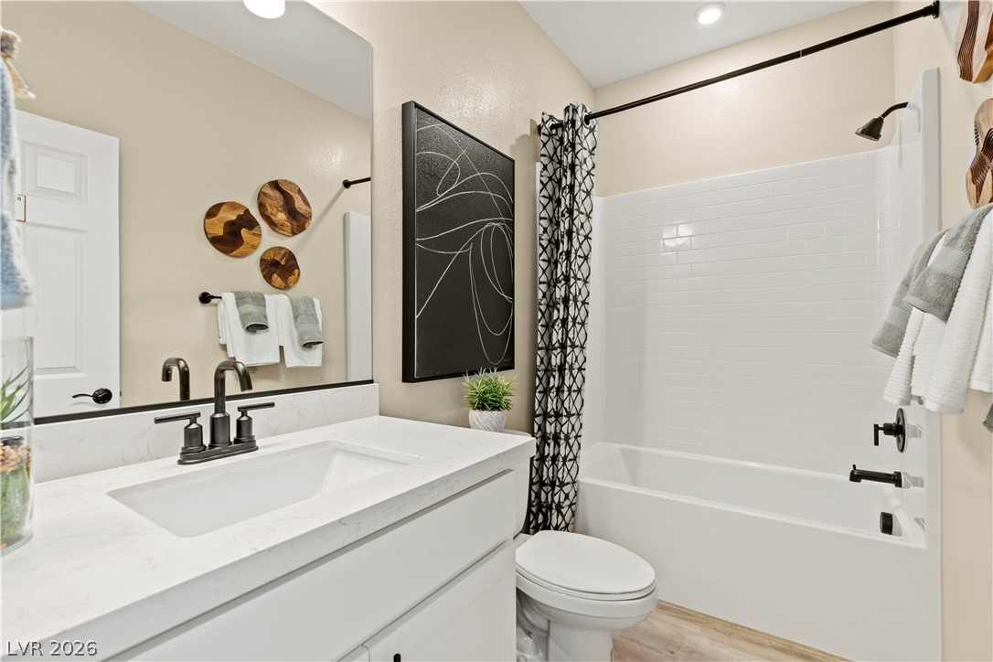 2587 Regency Cove Court