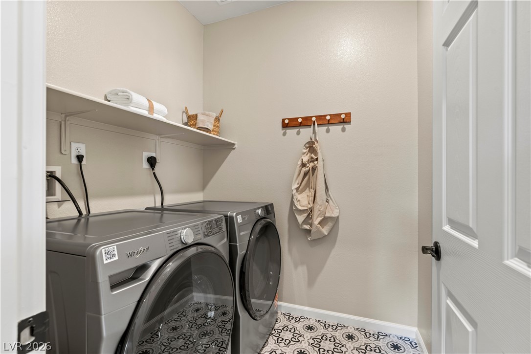 2587 Regency Cove Court