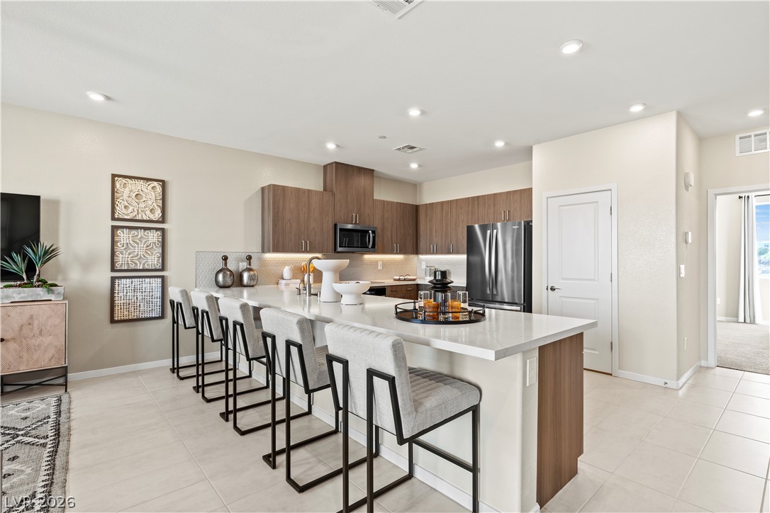10407 Sapphire Storm Street