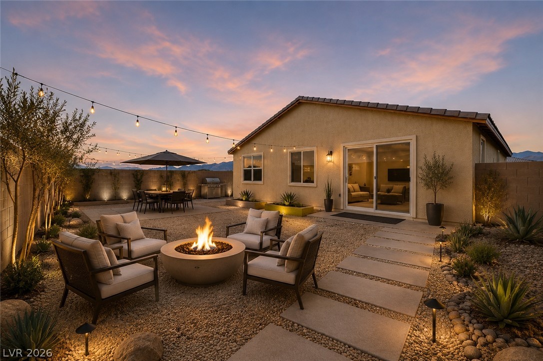 3886 Blooming Orange Avenue