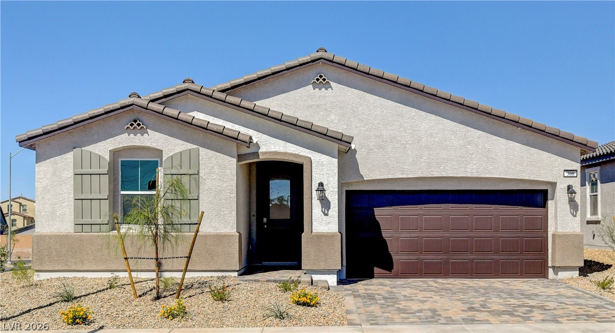 146 Castanet Lane