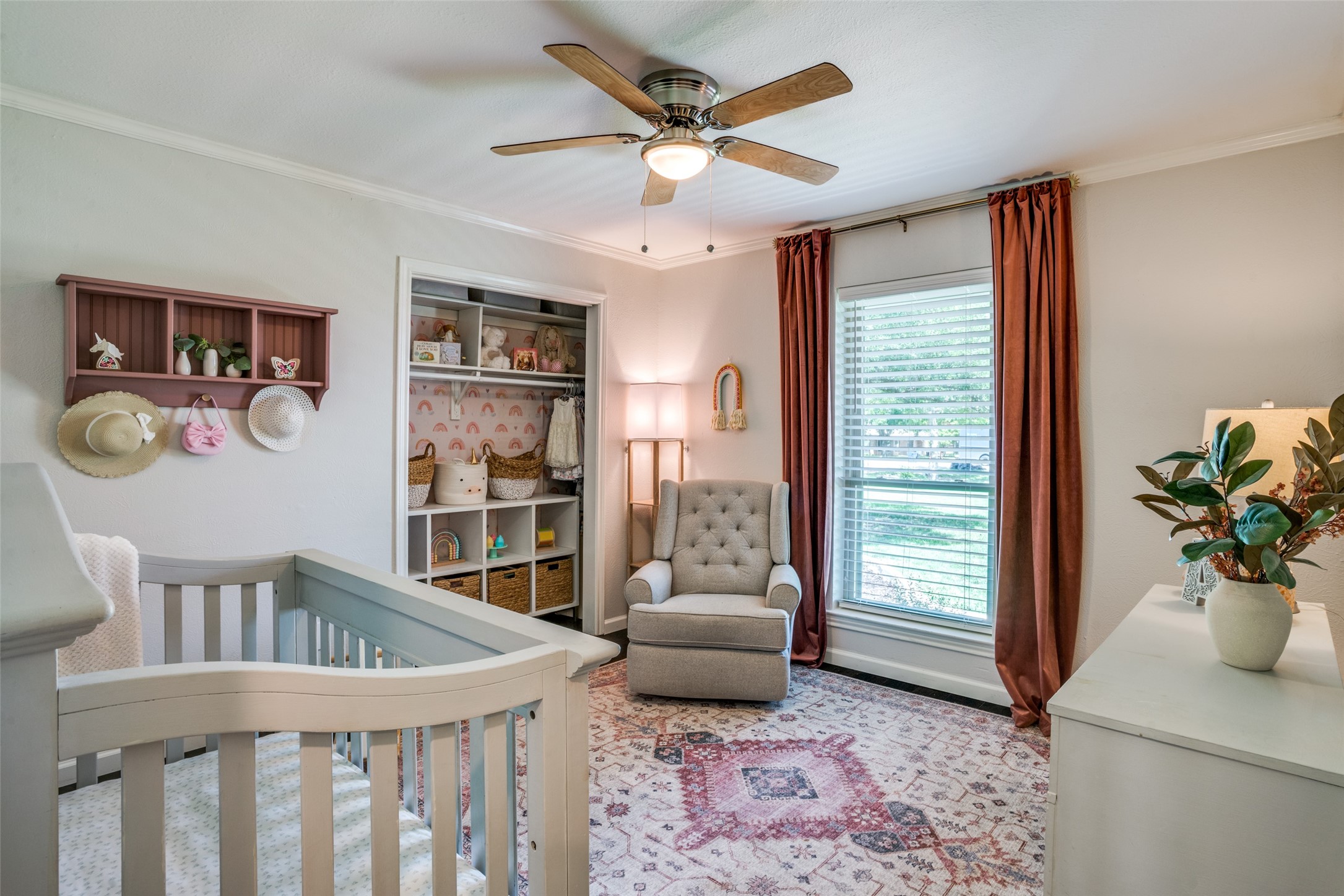 13980 Red Oak Circle S