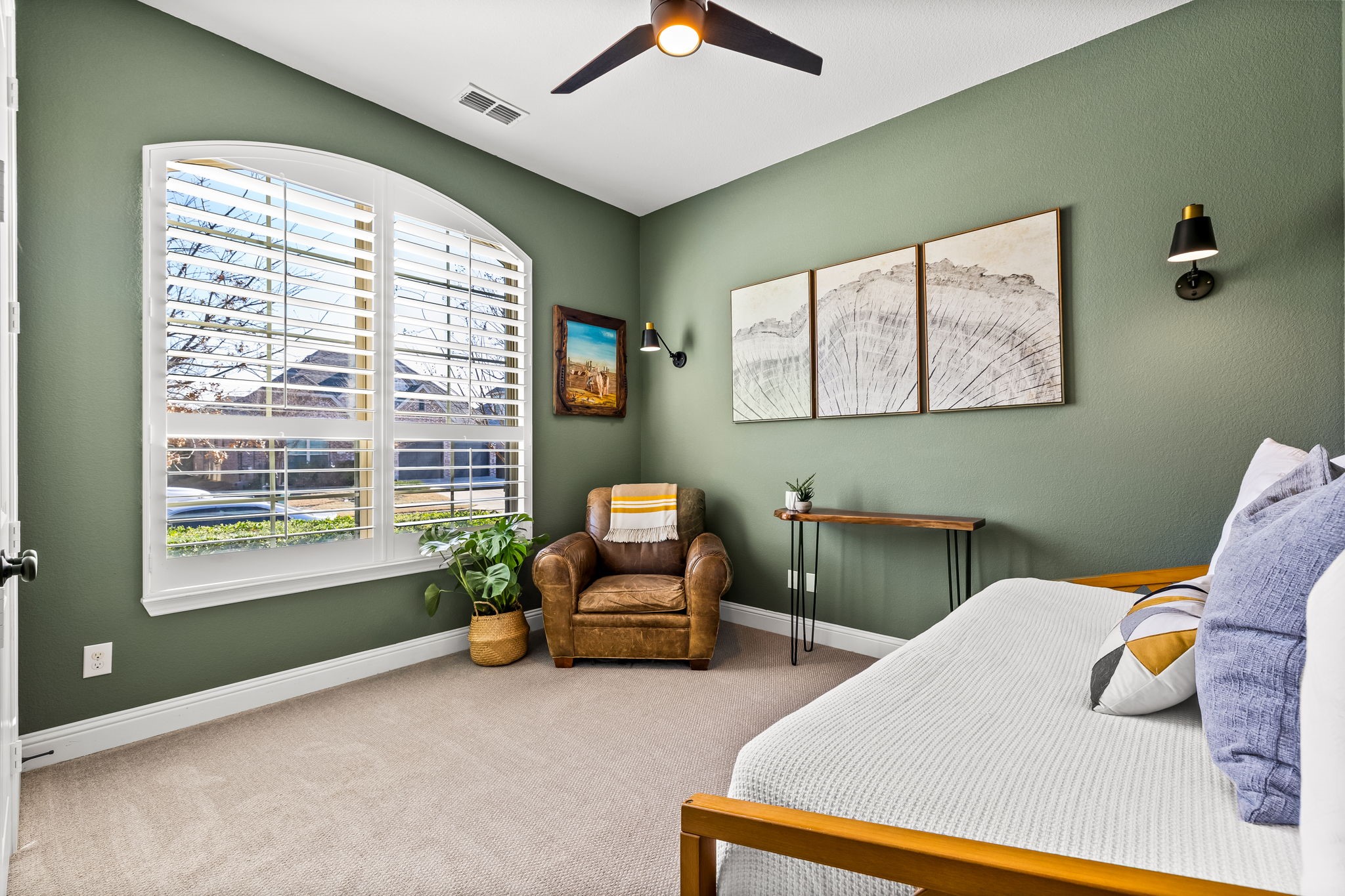 2914 Bold Ruler Road