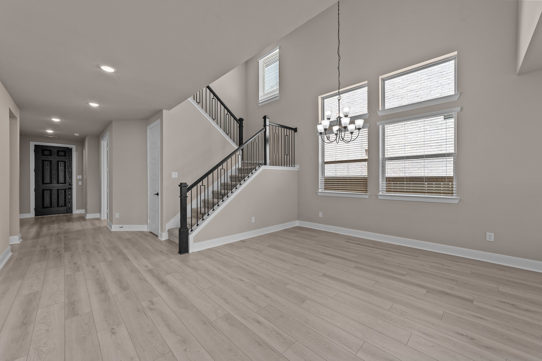 1500 Palo Duro Way