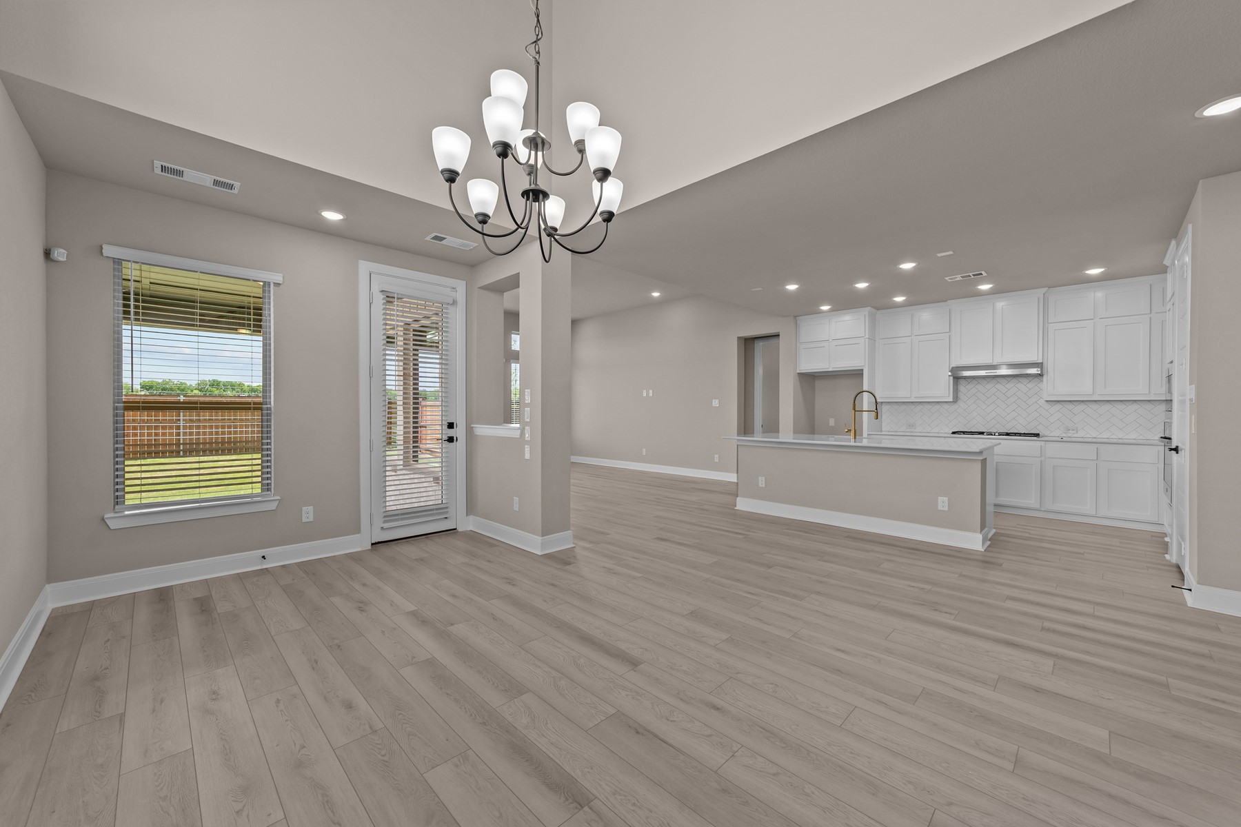 1500 Palo Duro Way