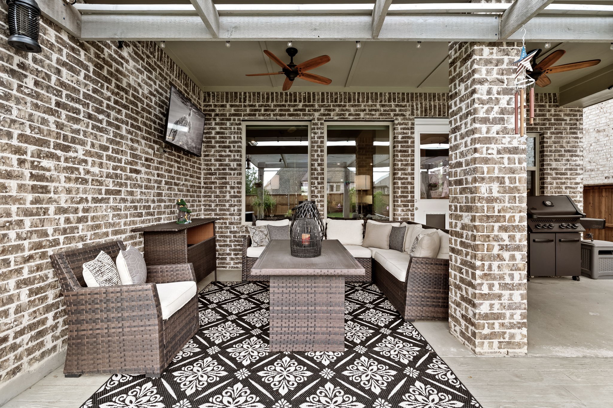 3229 Lexington Drive