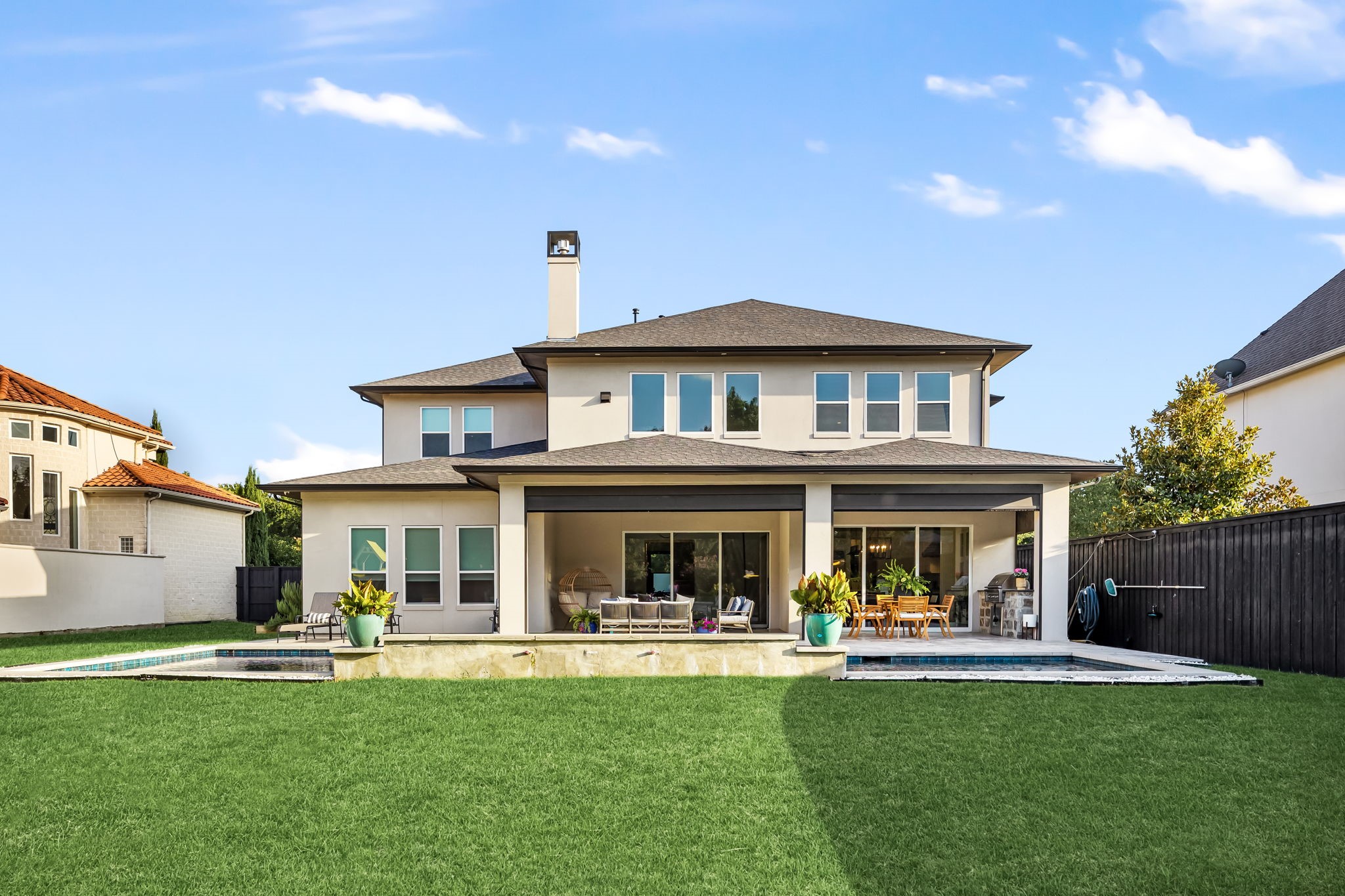 6921 Valley View Lane