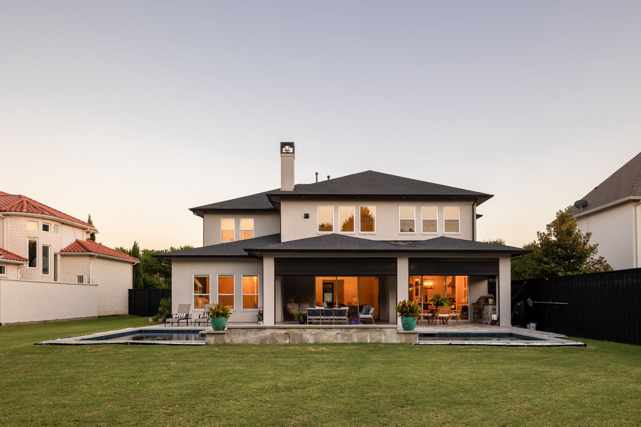 6921 Valley View Lane