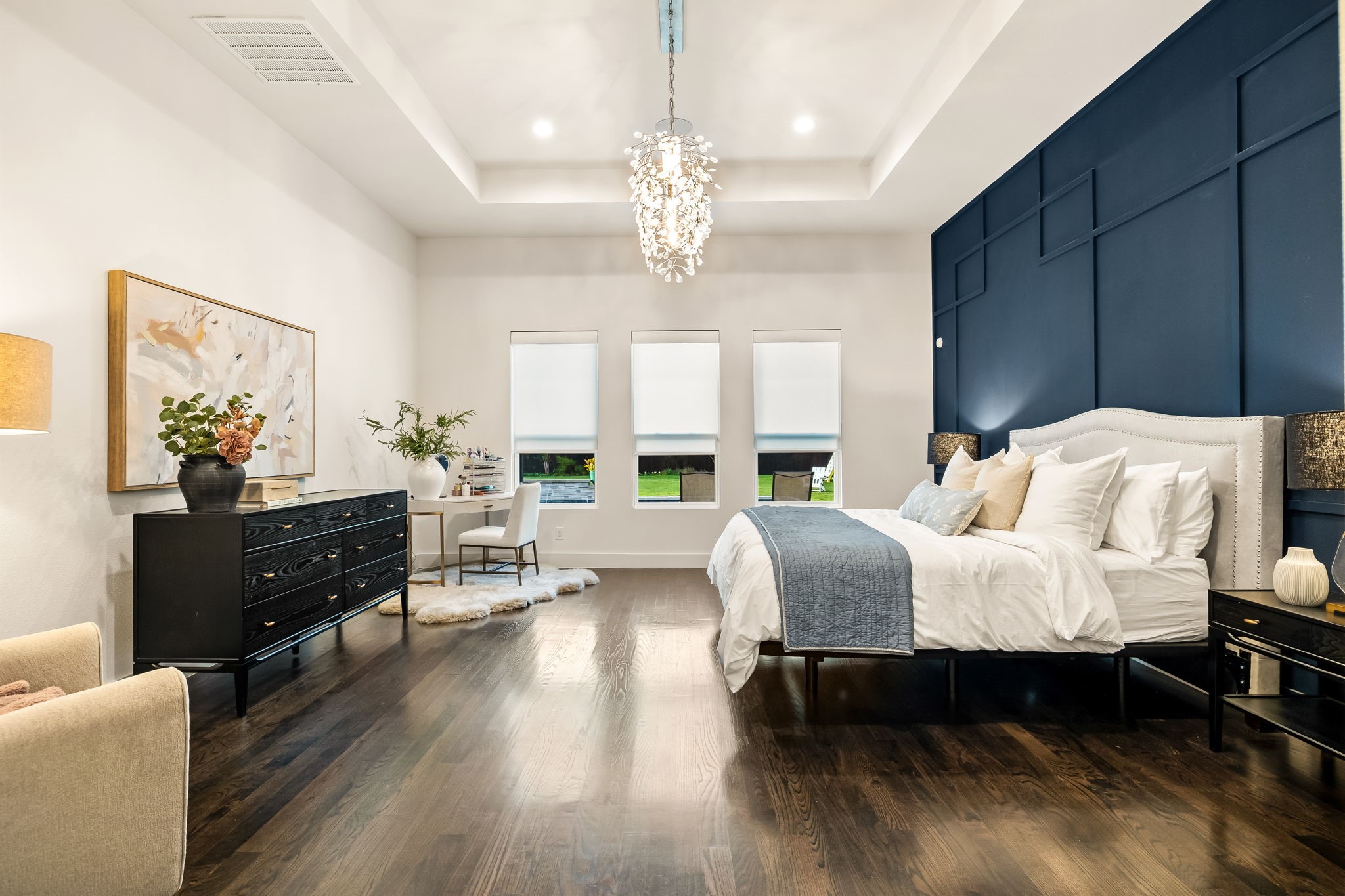 6921 Valley View Lane