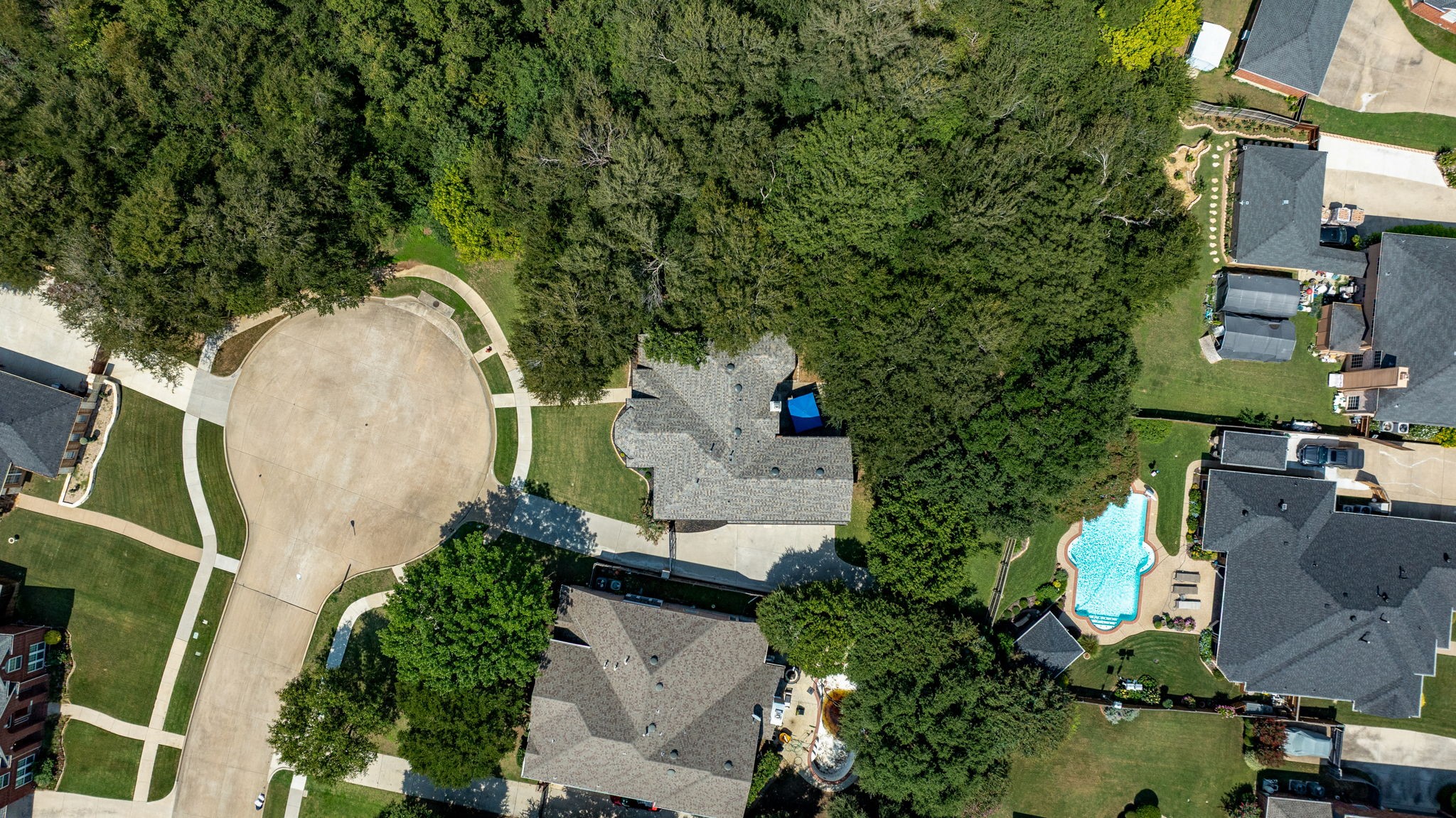 4210 Edgeview Court