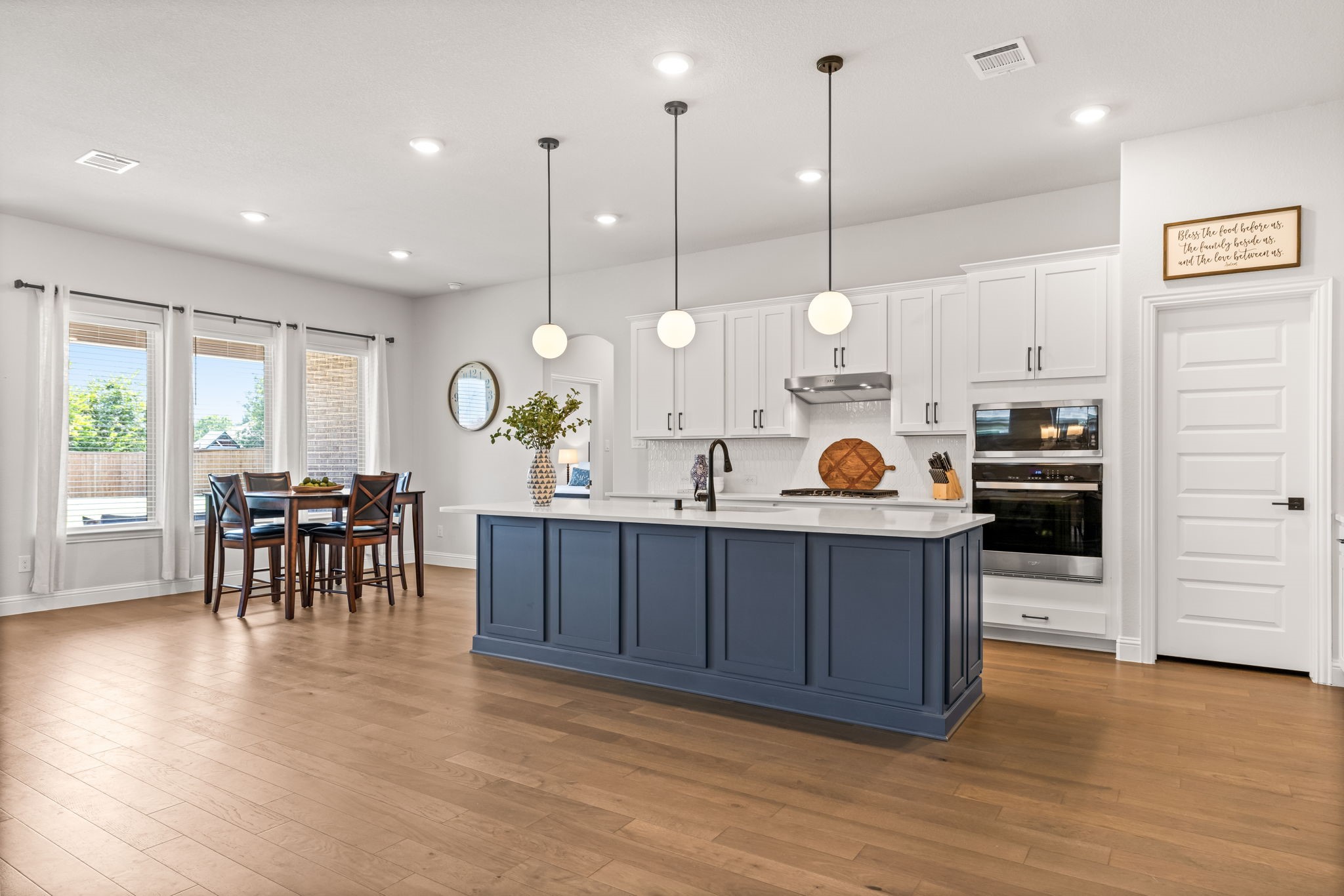 411 Heritage Hill Drive