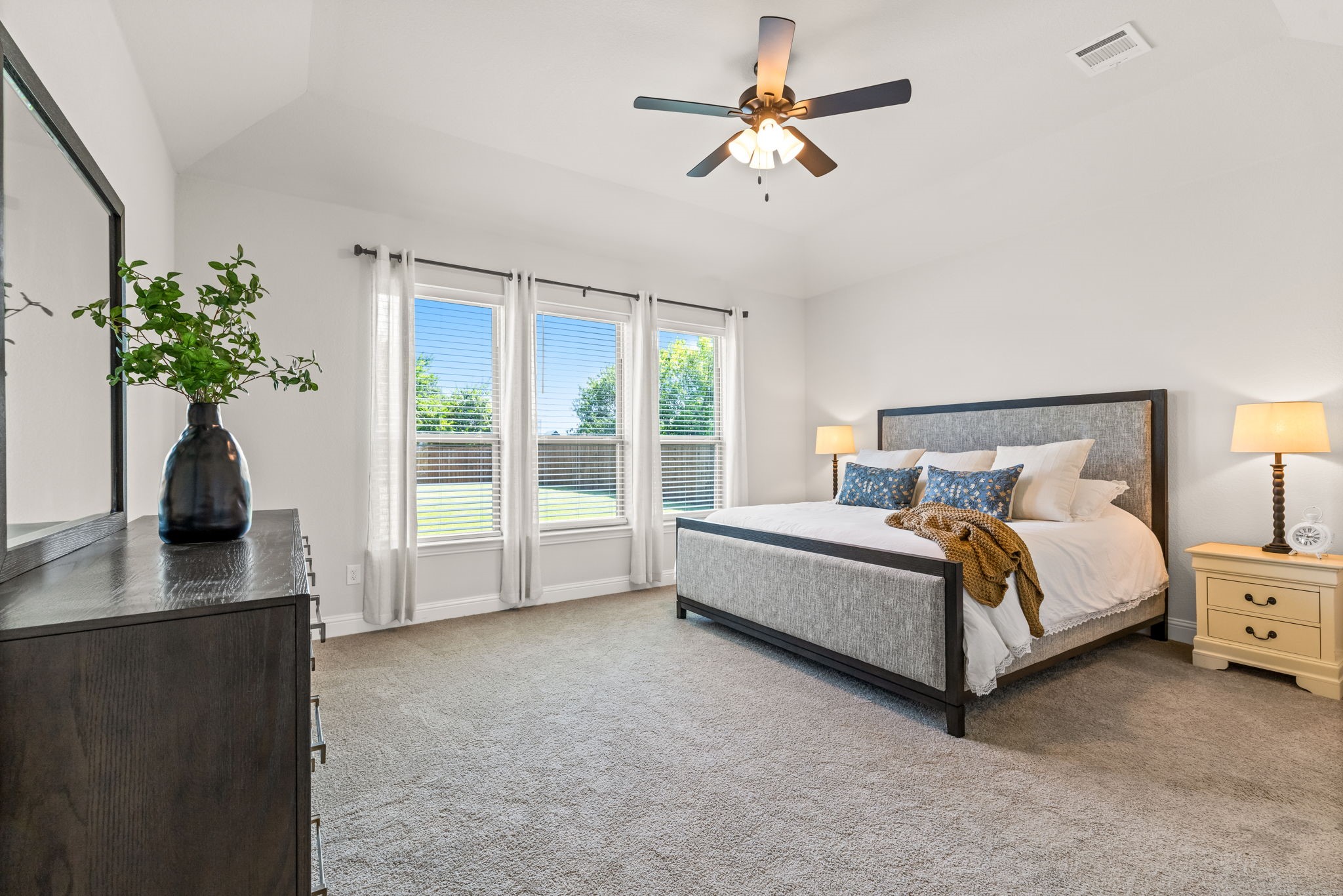 411 Heritage Hill Drive