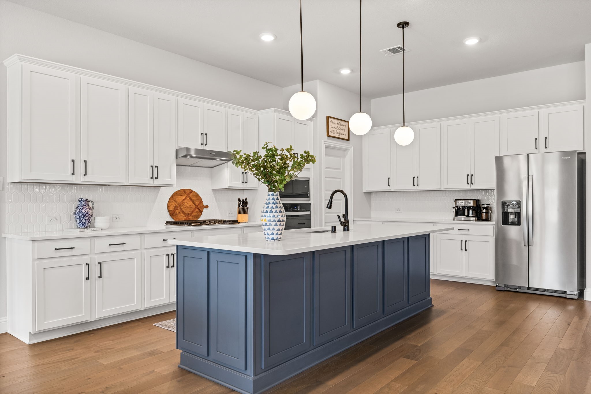 411 Heritage Hill Drive