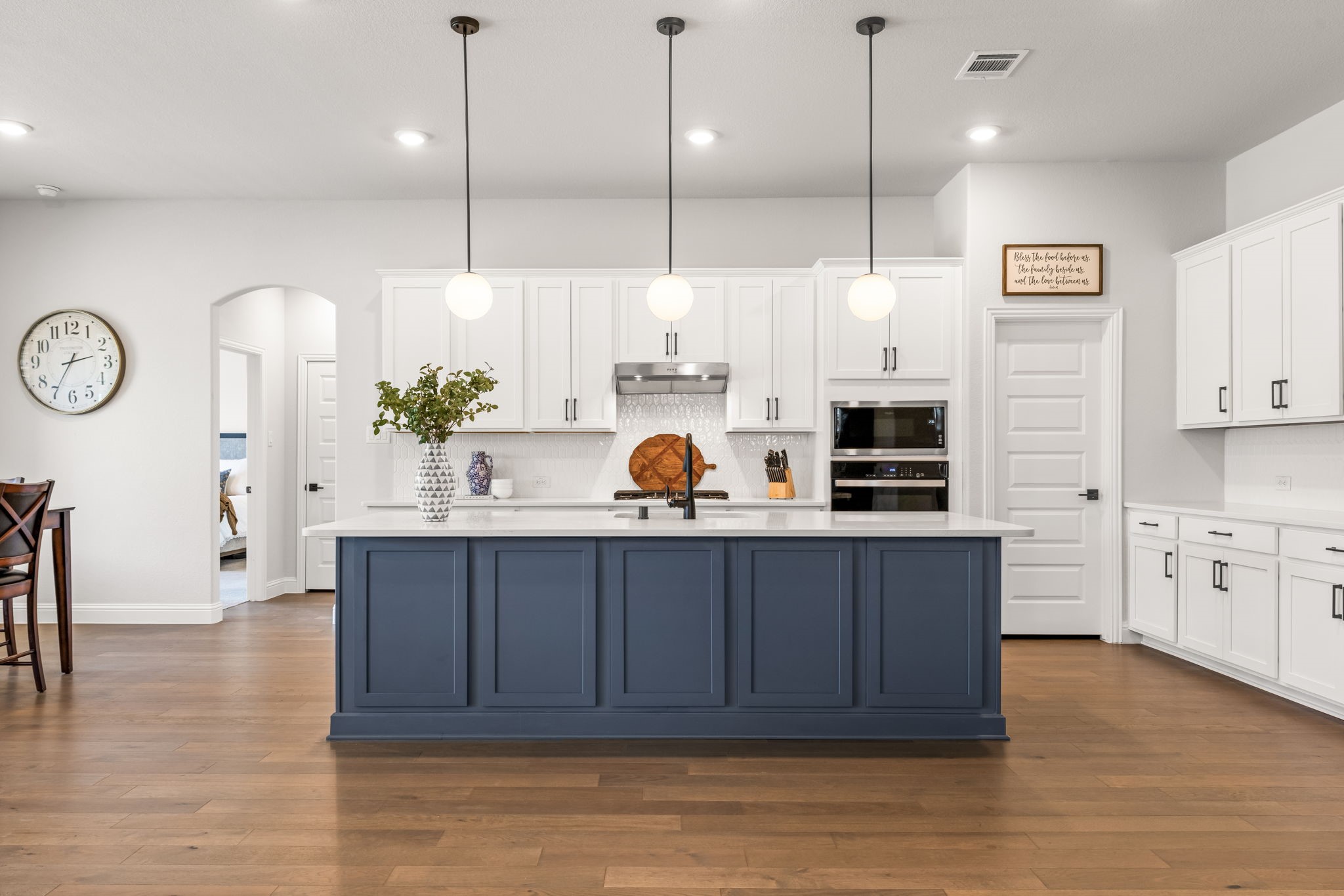 411 Heritage Hill Drive