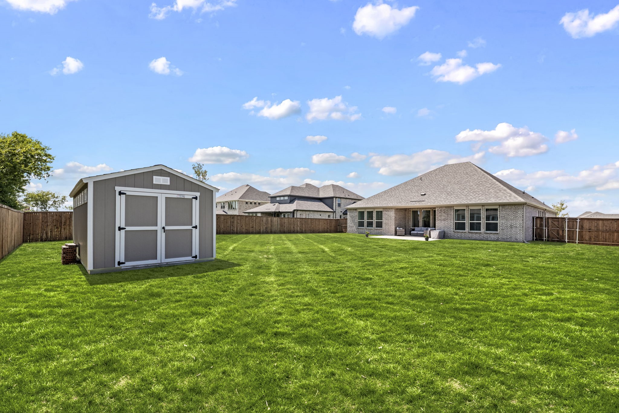 411 Heritage Hill Drive