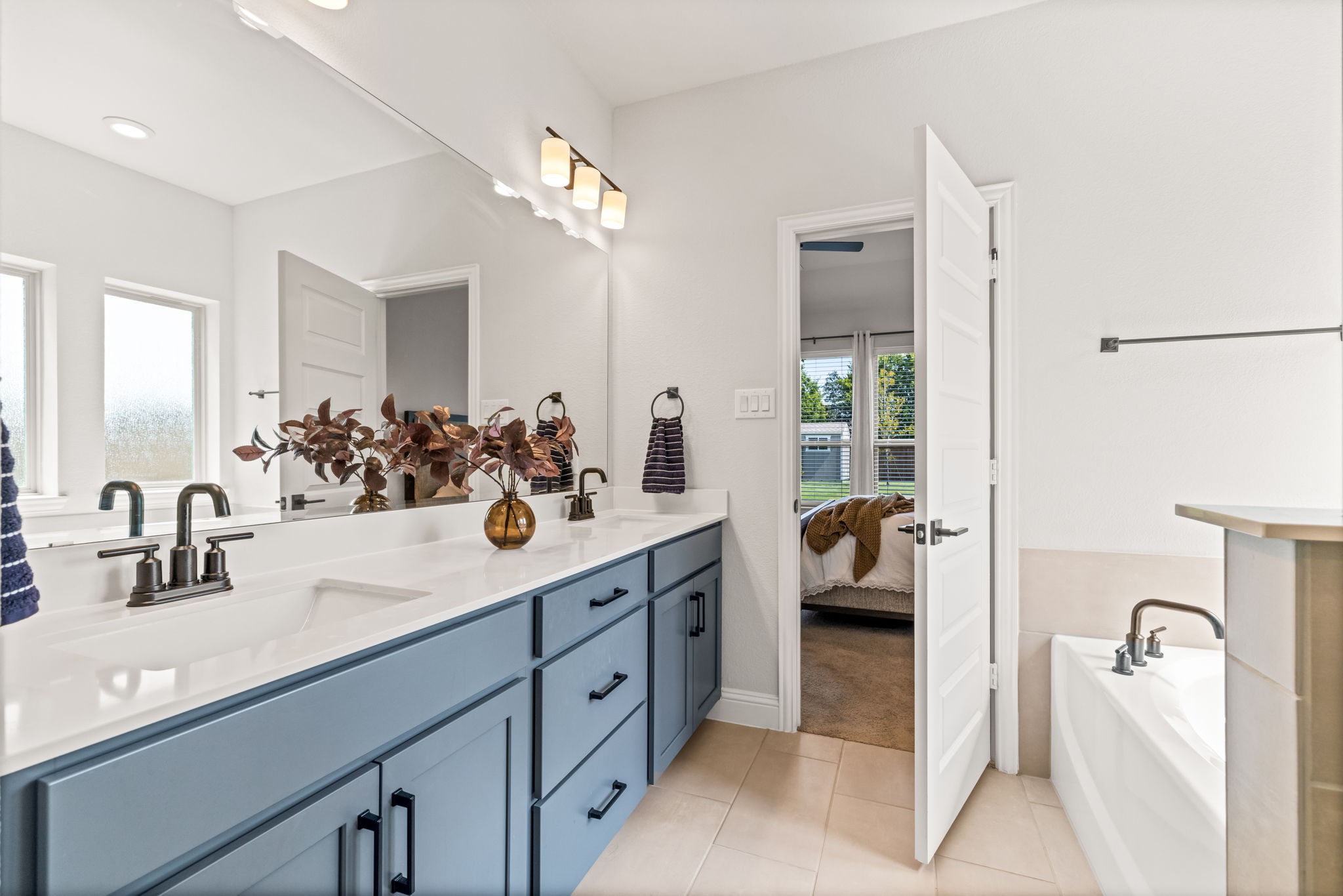 411 Heritage Hill Drive