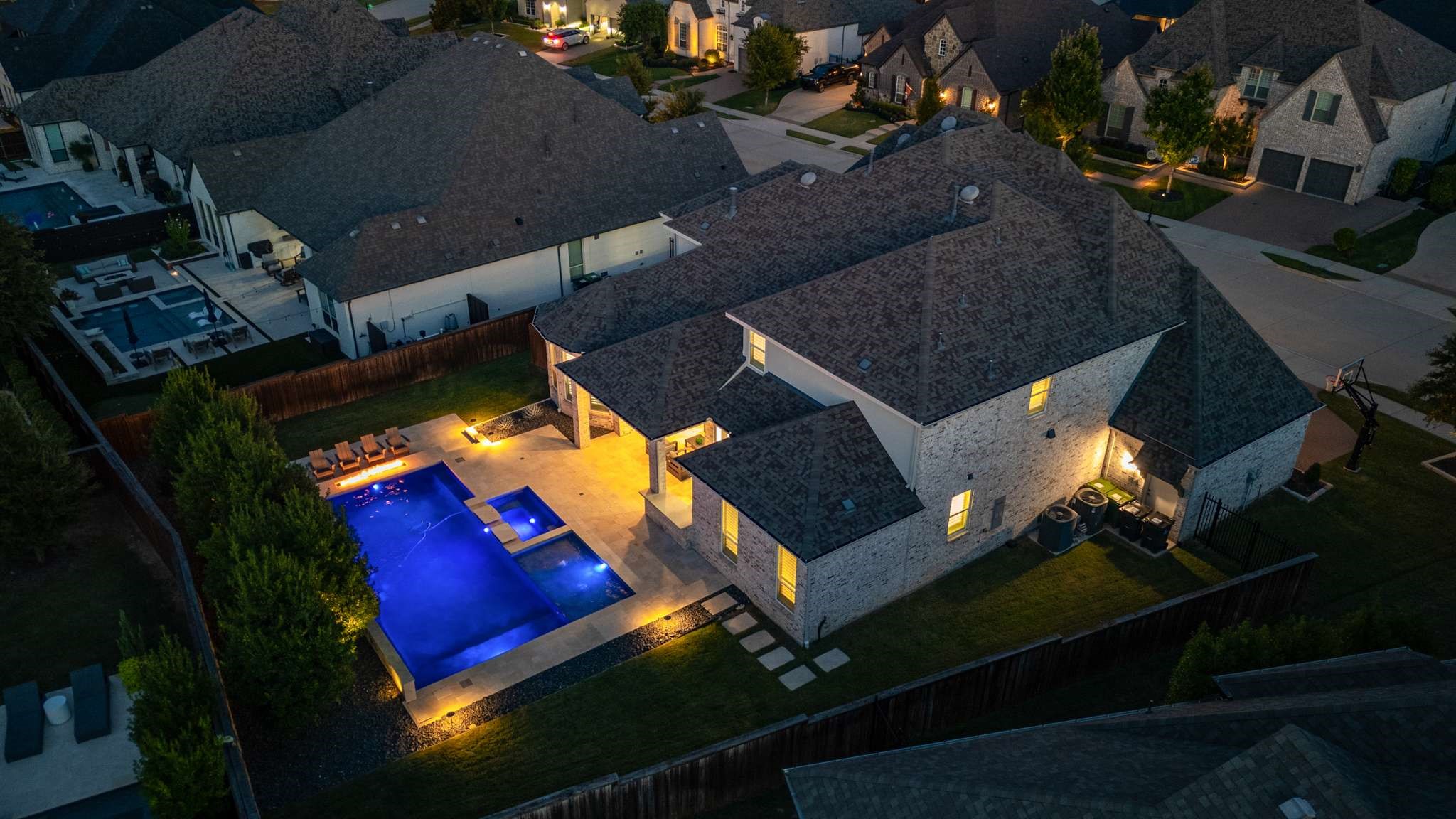 2201 Longmont Lane