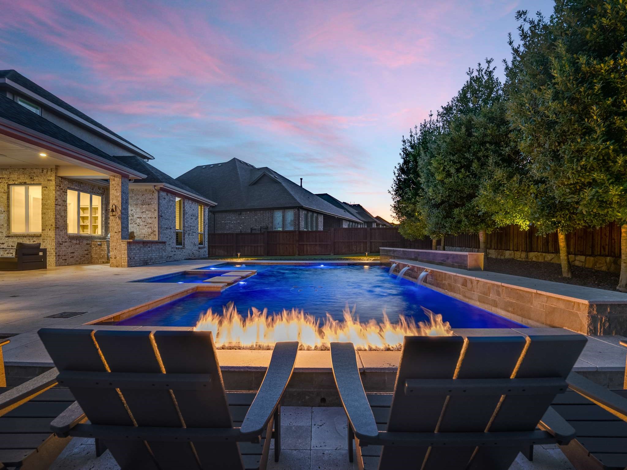2201 Longmont Lane