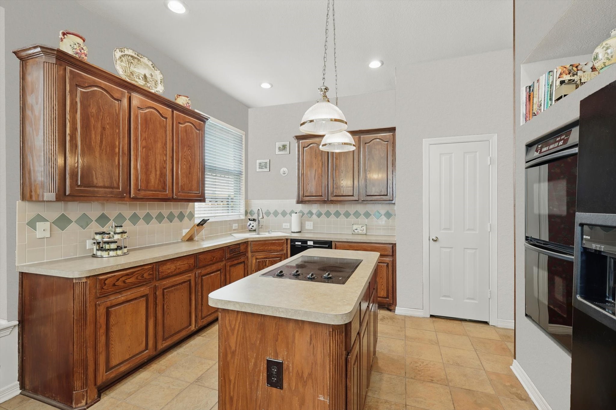 7939 Xavier Court