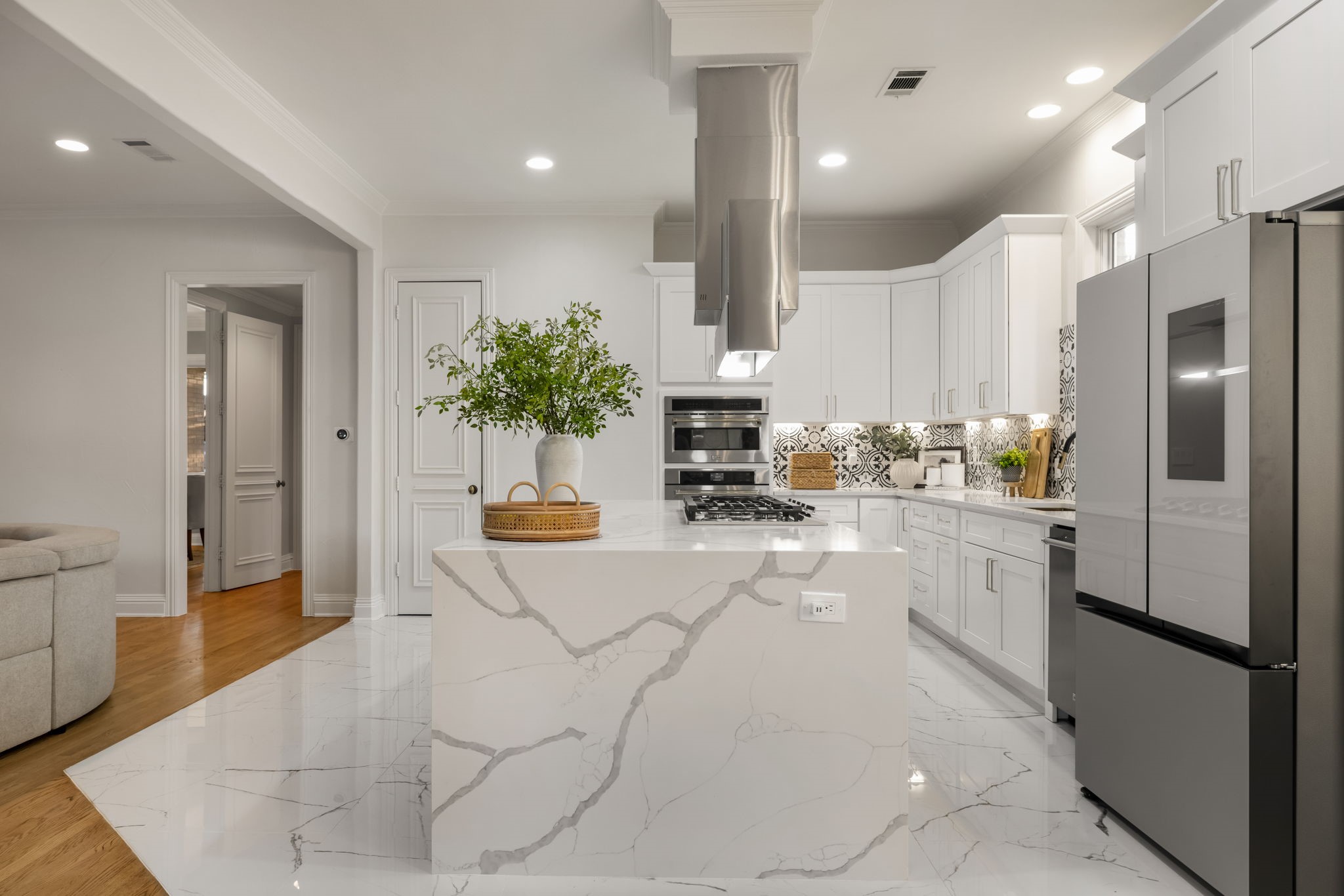 1227 Strathmore Drive