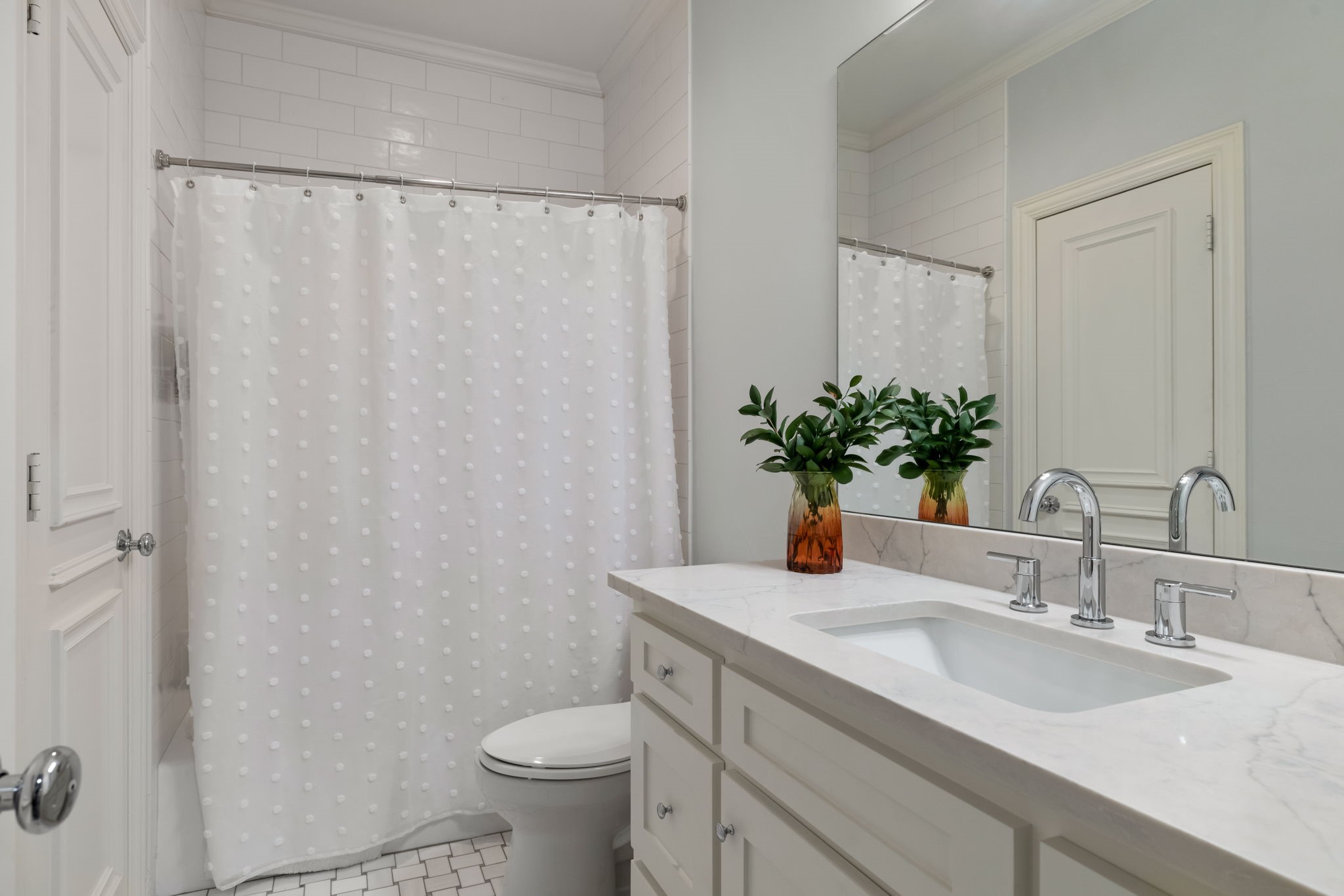 1227 Strathmore Drive