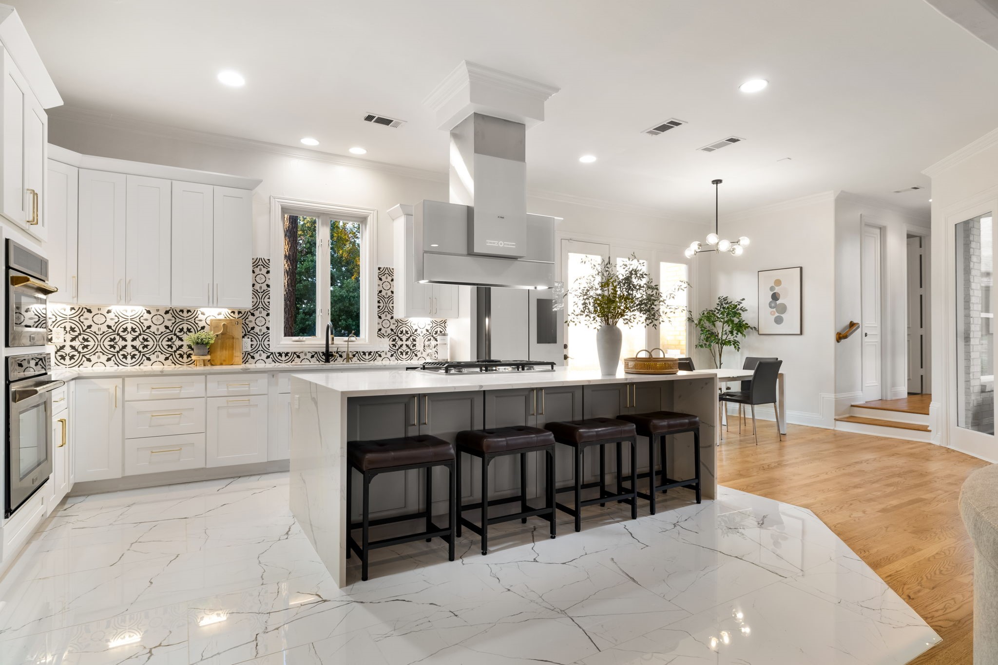 1227 Strathmore Drive