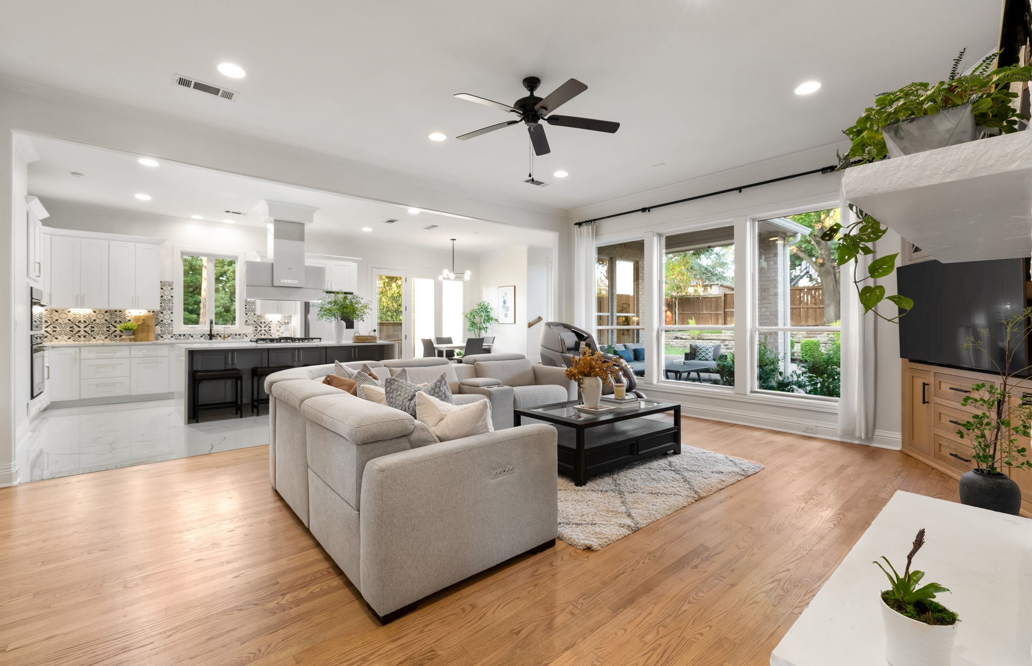 1227 Strathmore Drive