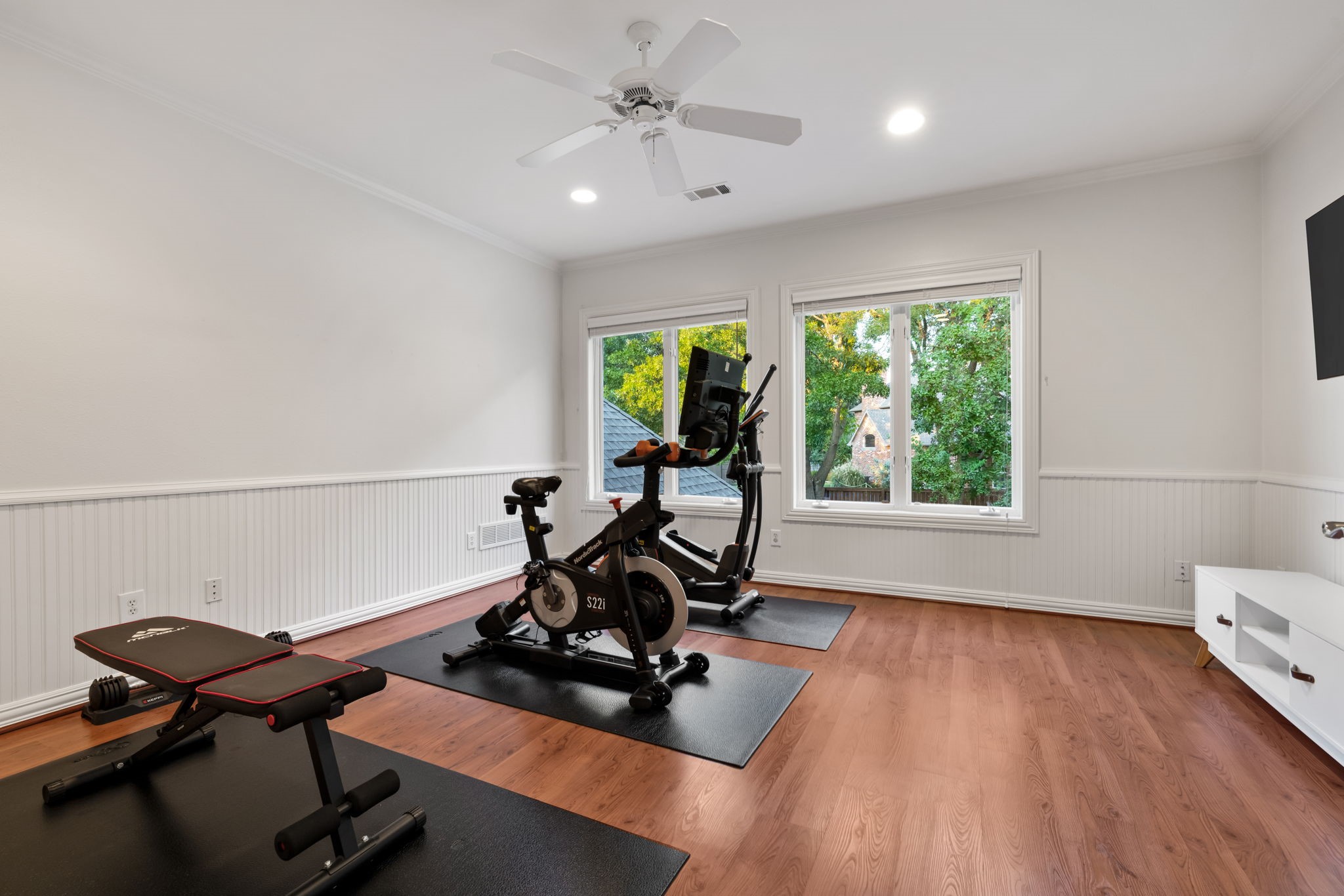 1227 Strathmore Drive