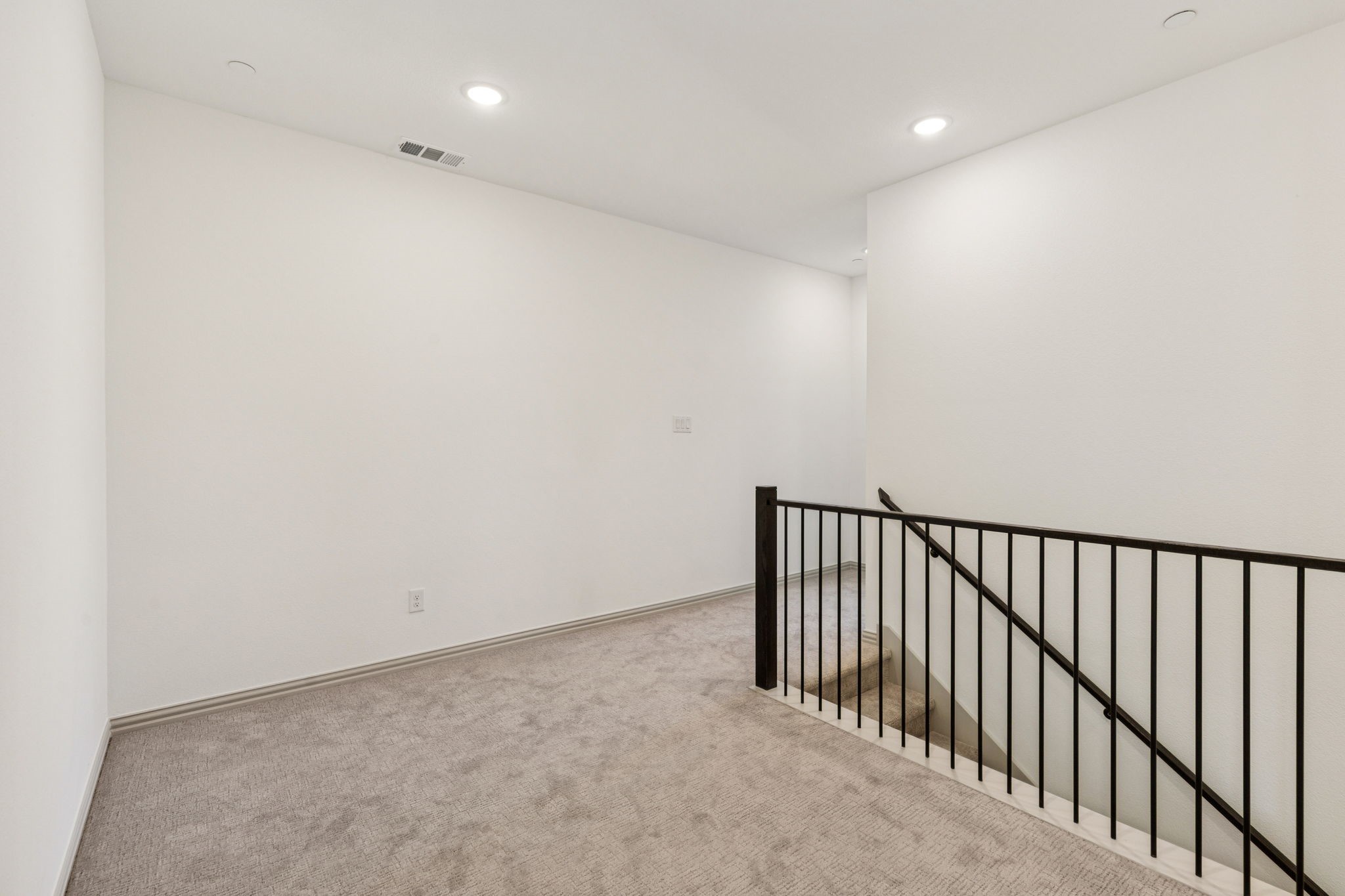 1379 Hill Country Place