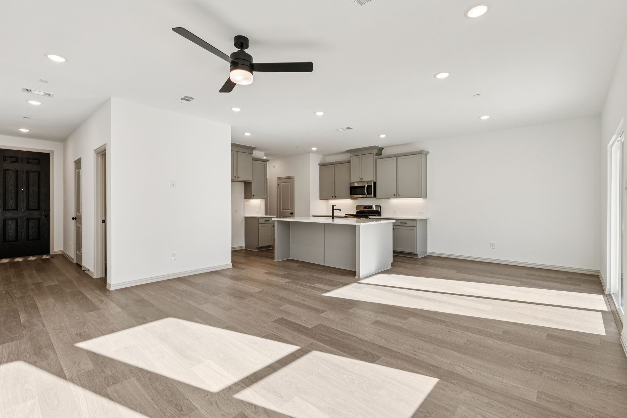 1379 Hill Country Place