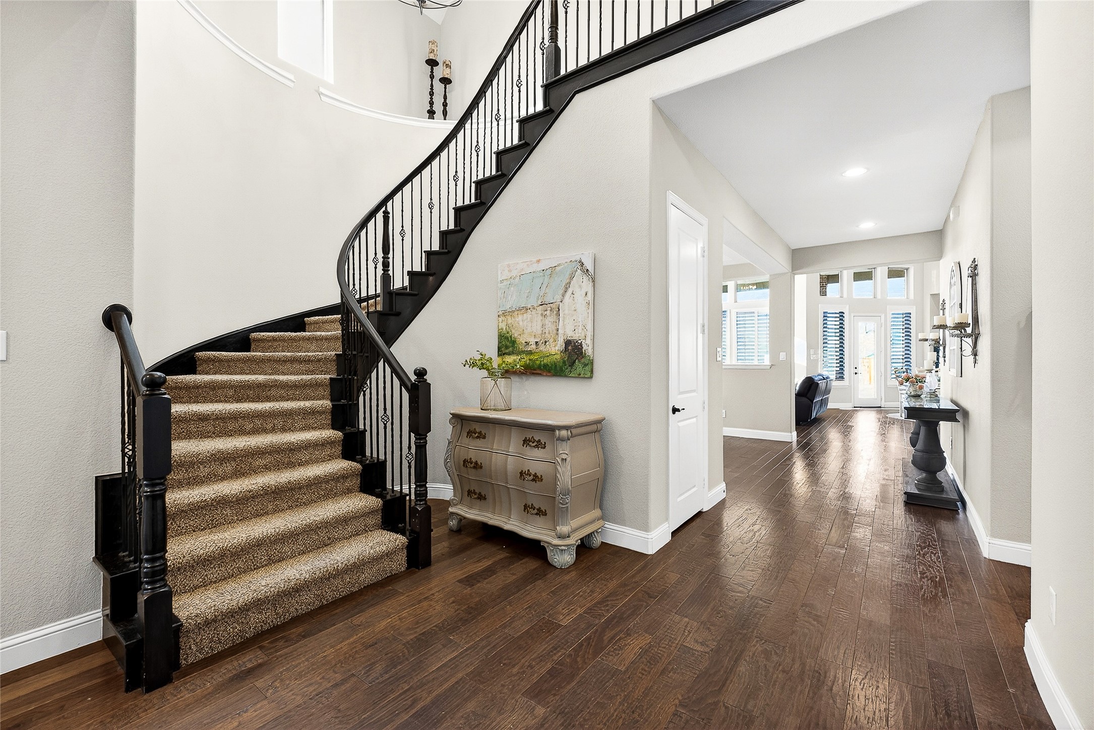 1611 Chisholm Trail