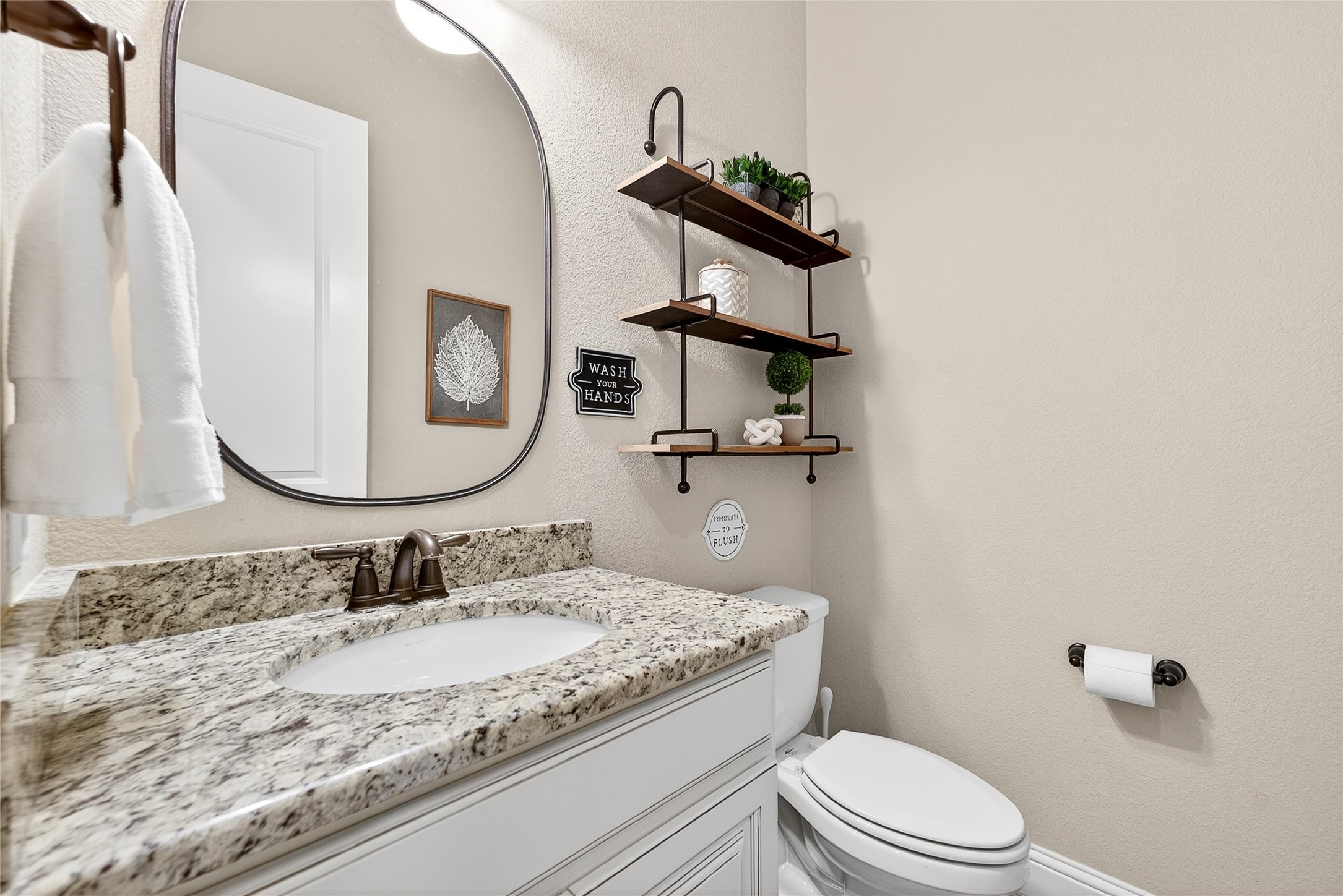 1611 Chisholm Trail