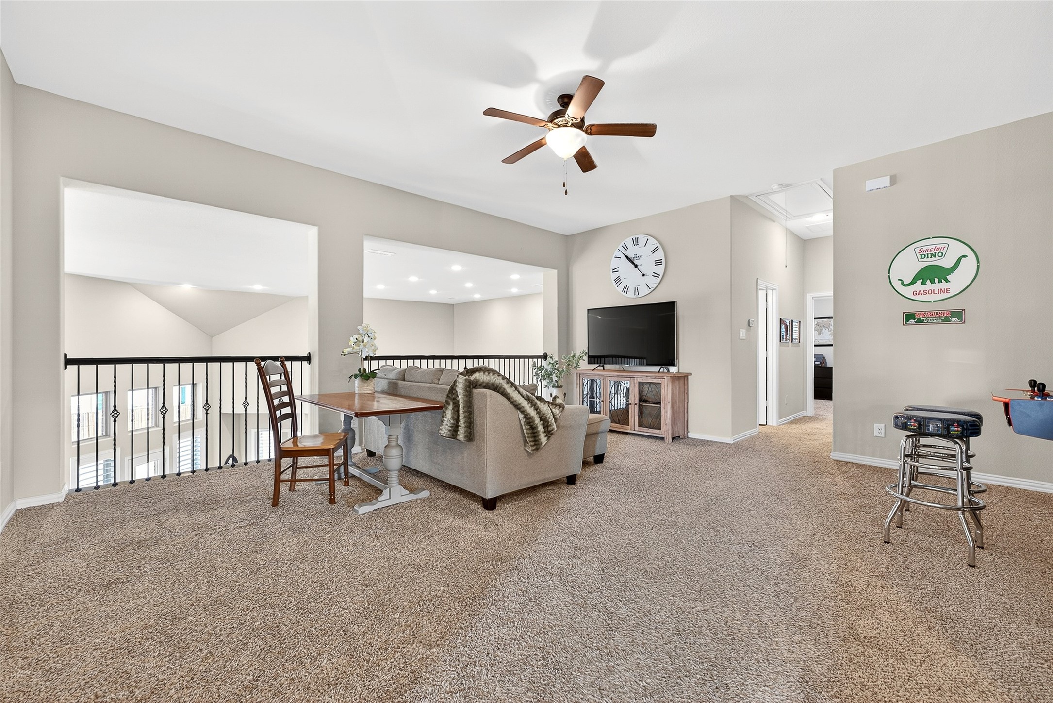 1611 Chisholm Trail