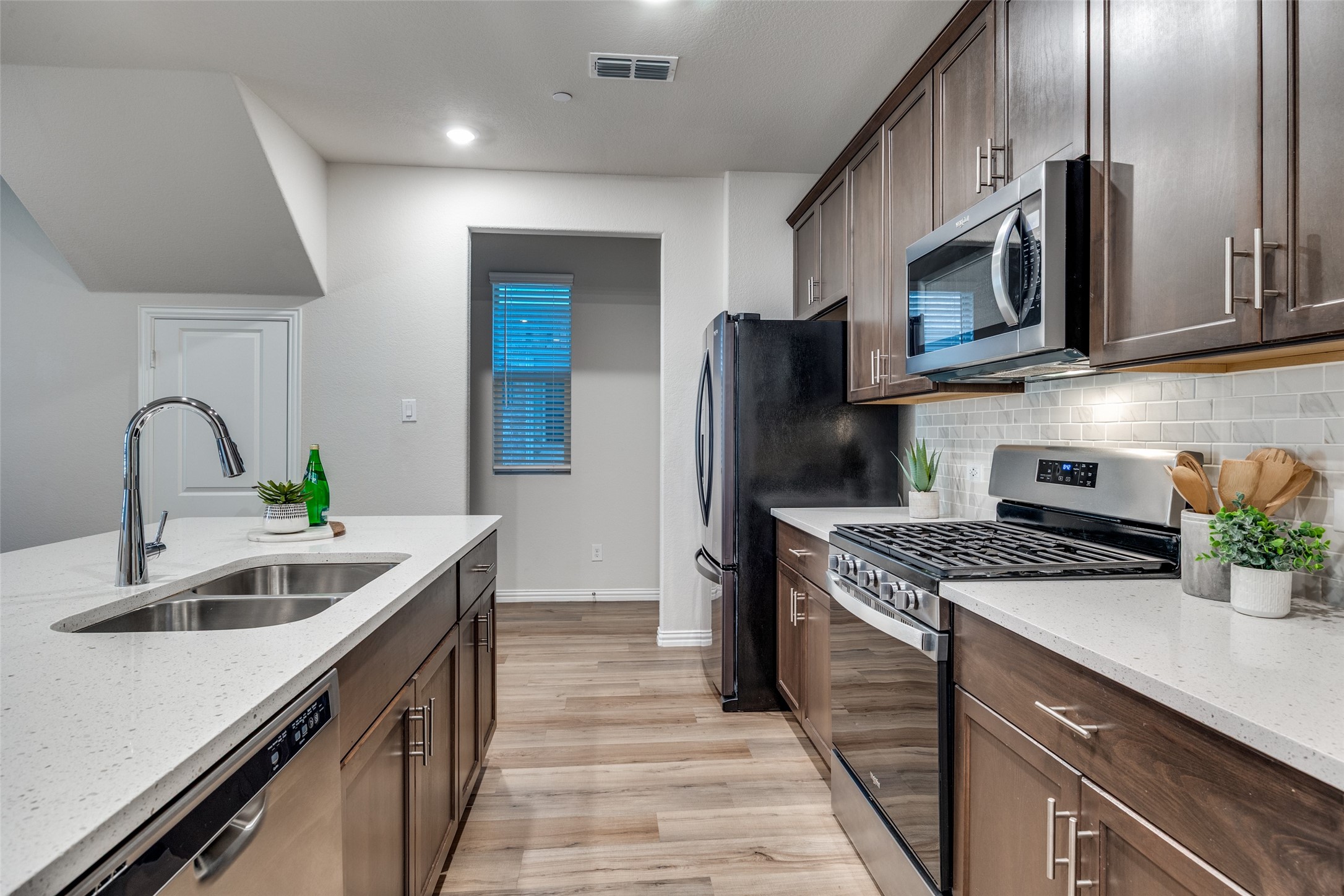 4136 Stockyard Station Lane