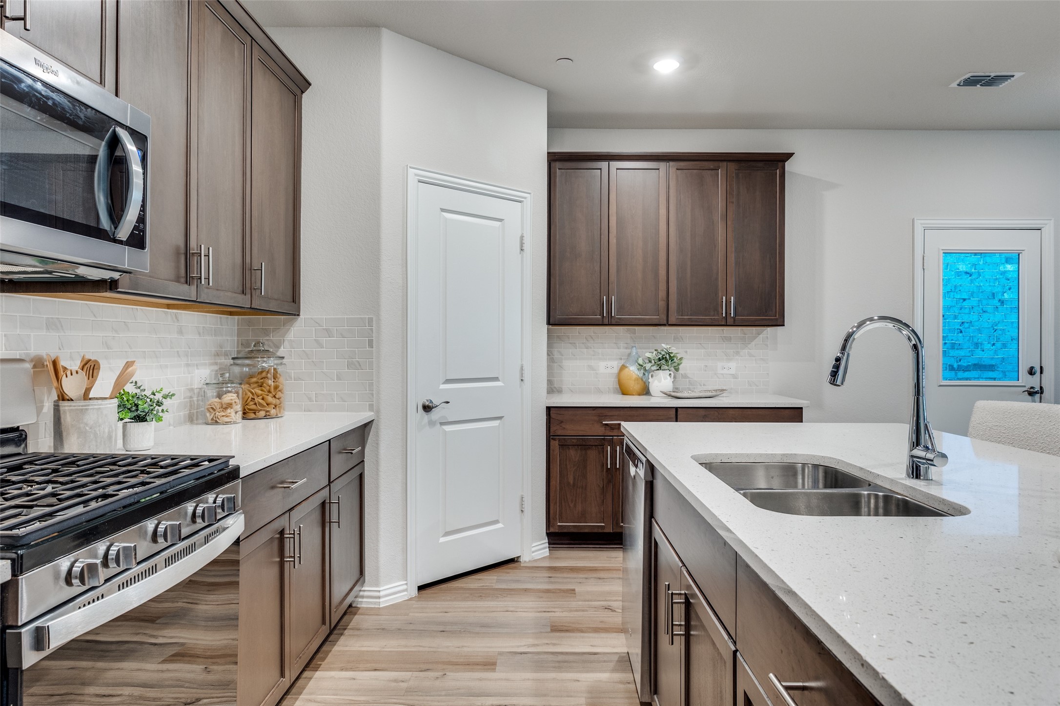 4136 Stockyard Station Lane