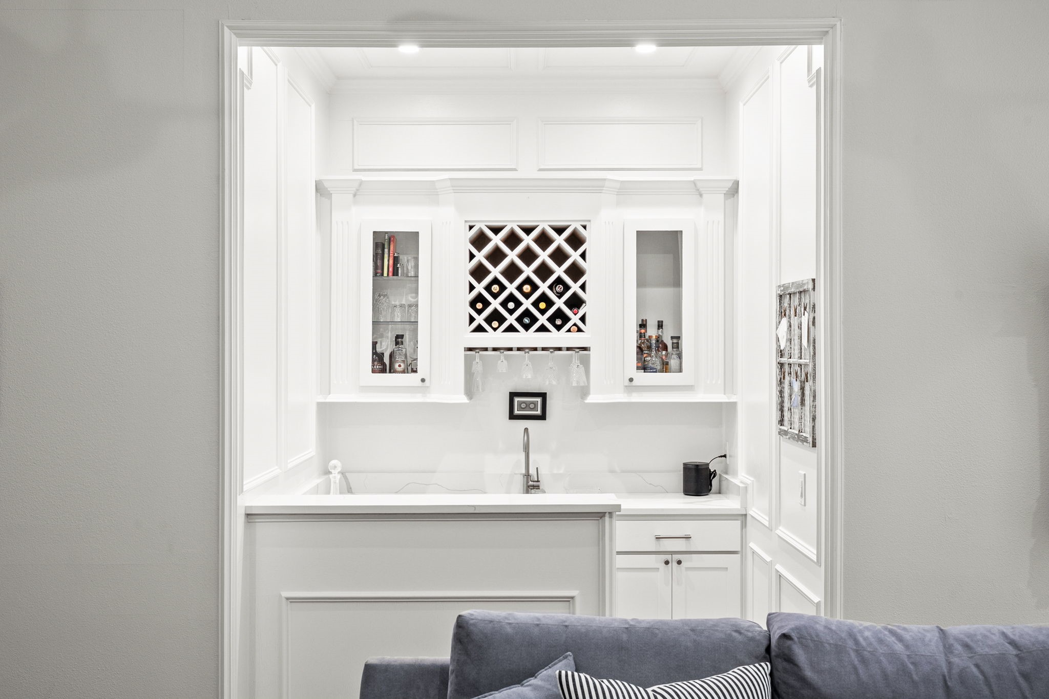 3205 Saint Georges Drive