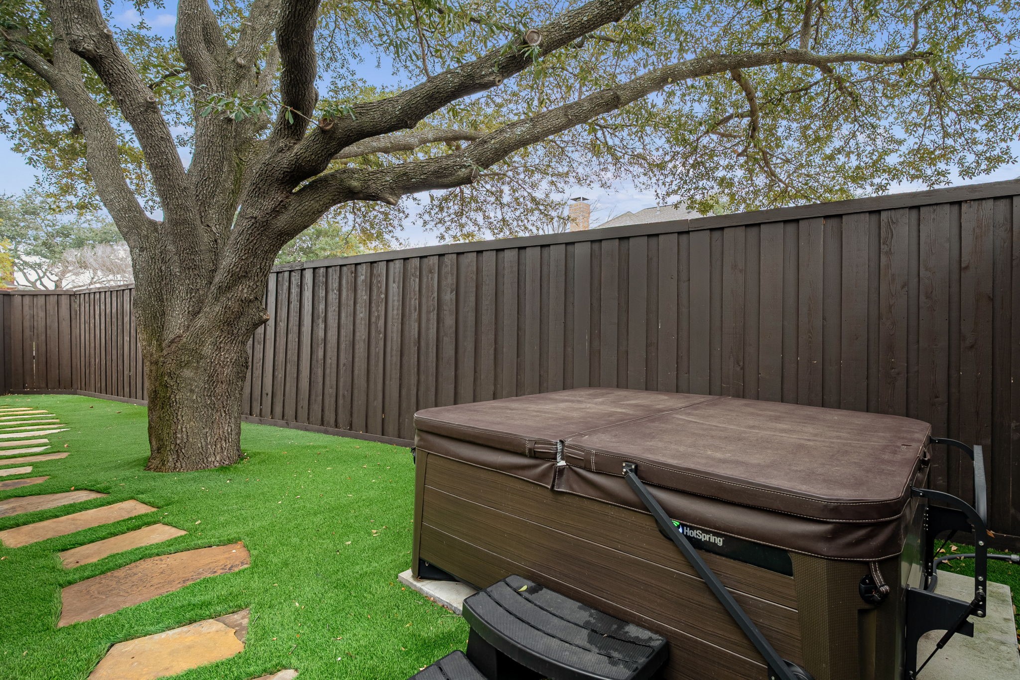 3205 Saint Georges Drive